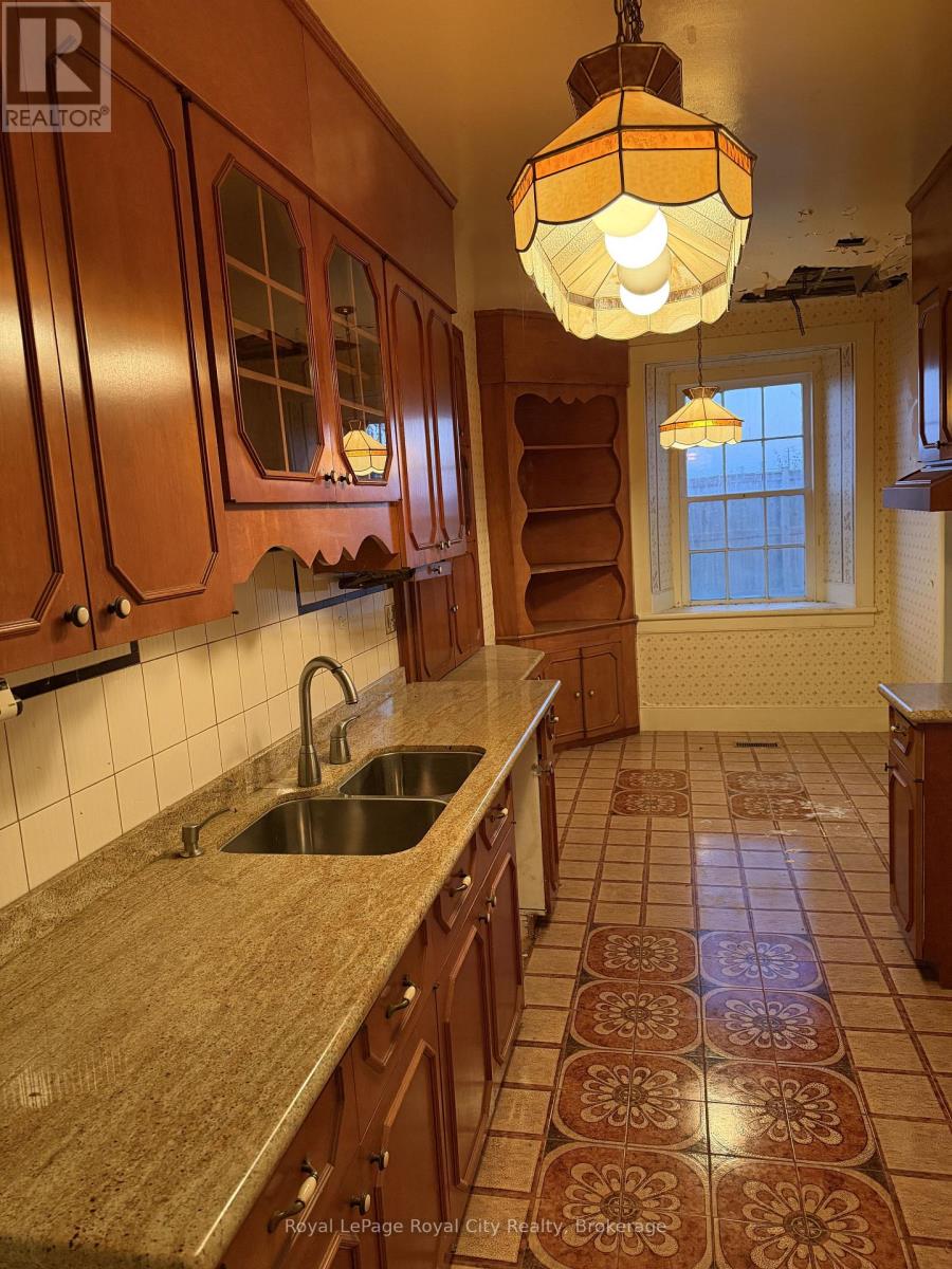 264 Crawley Road, Guelph, Ontario  N1L 1G5 - Photo 8 - X12572860