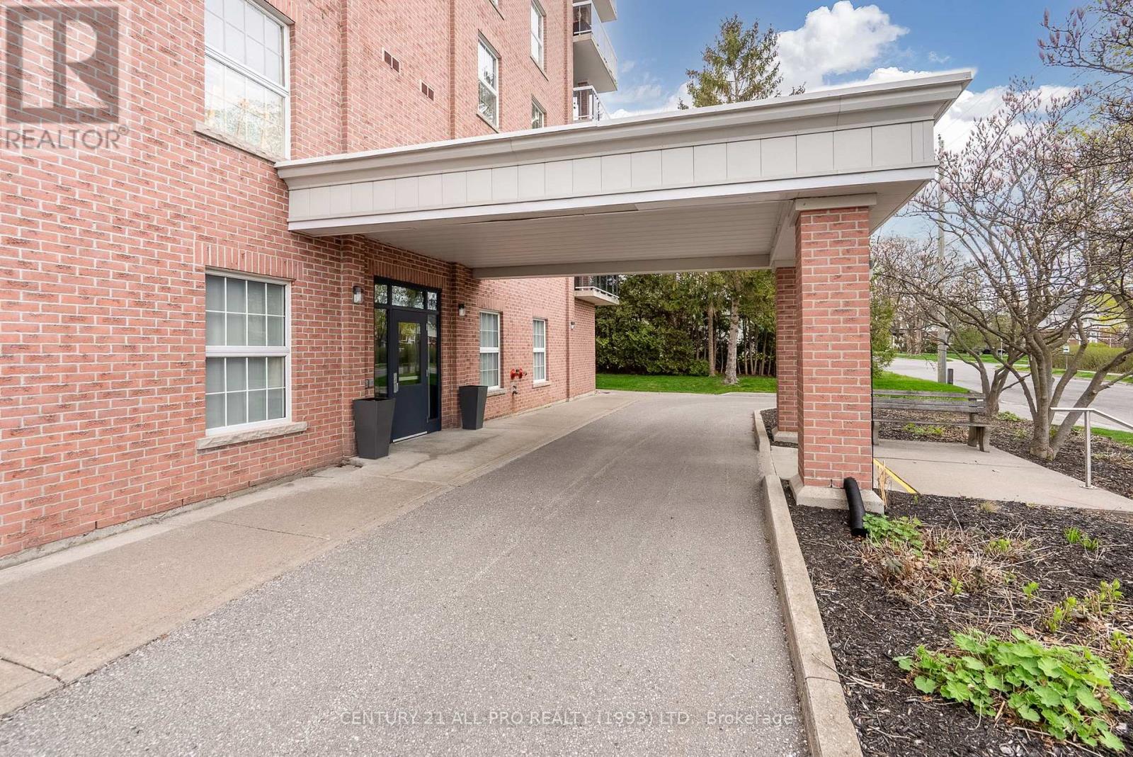 3c - 130 Queen Street, Cobourg, Ontario  K9A 1N2 - Photo 3 - X12495600