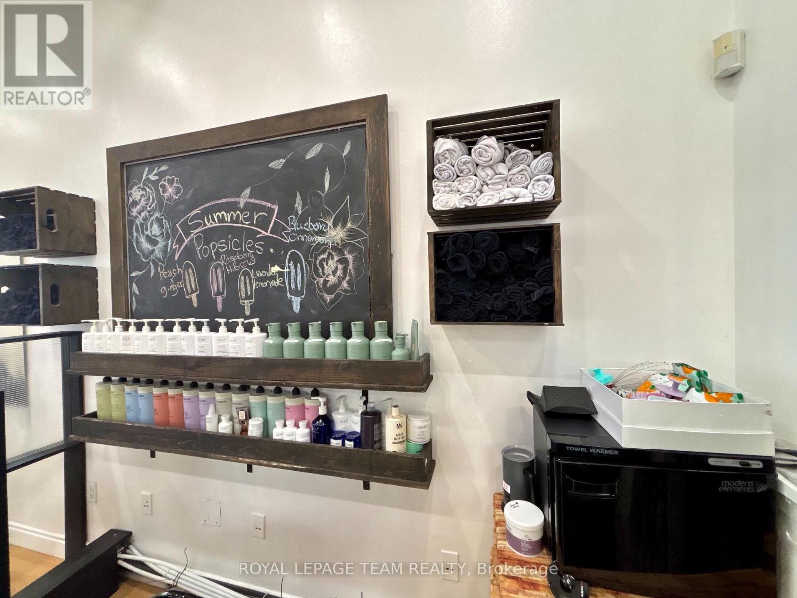 301 Bank Street, Ottawa, Ontario  K2P 1X7 - Photo 15 - X12459971