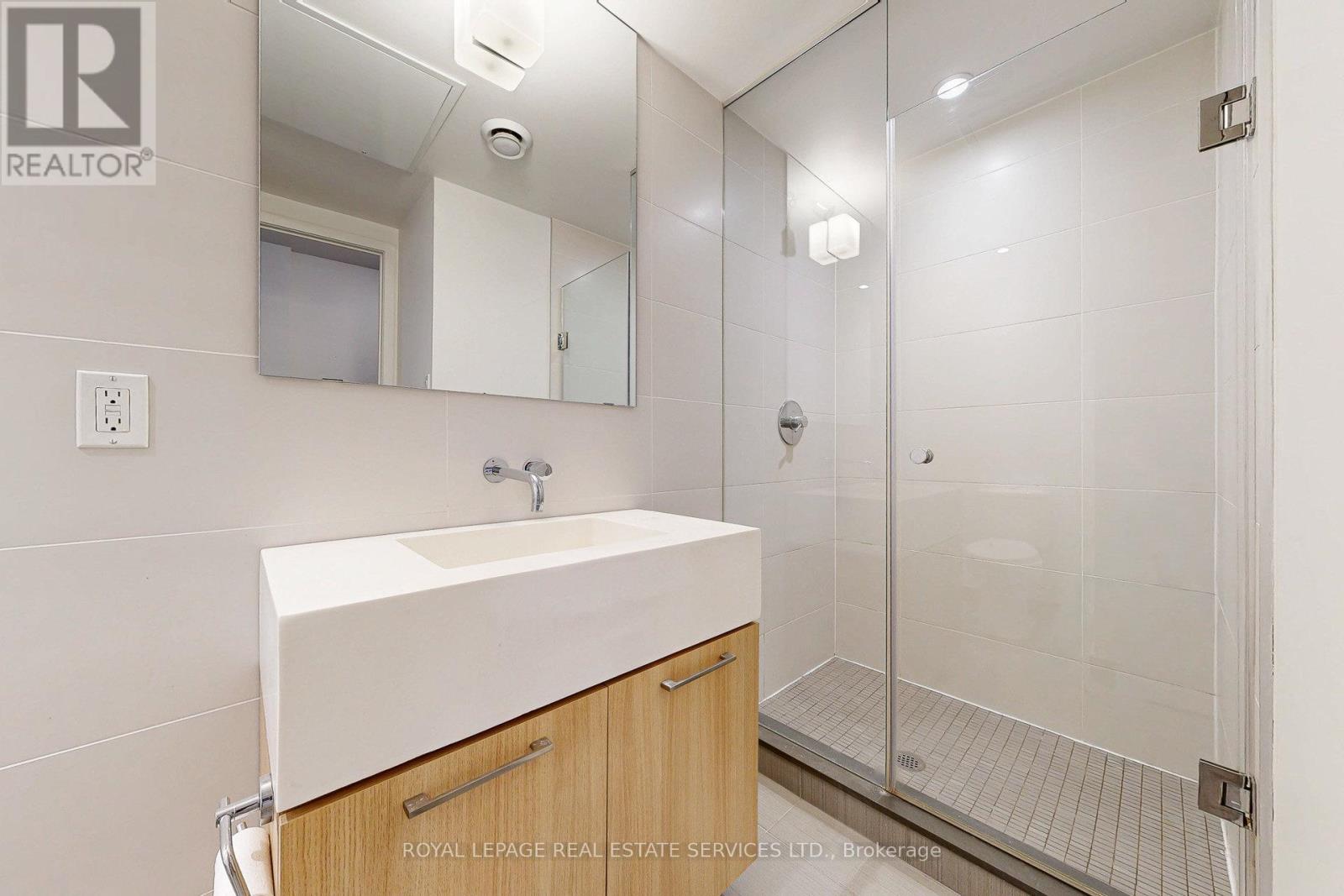 417 - 560 King Street W, Toronto, Ontario  M5V 1M3 - Photo 15 - C12572704