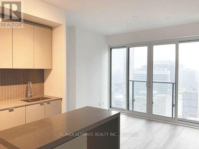 4913 - 7 GRENVILLE STREET, Toronto, Ontario