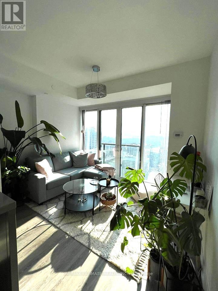 4913 - 7 Grenville Street, Toronto, Ontario  M4Y 0E9 - Photo 3 - C12572710