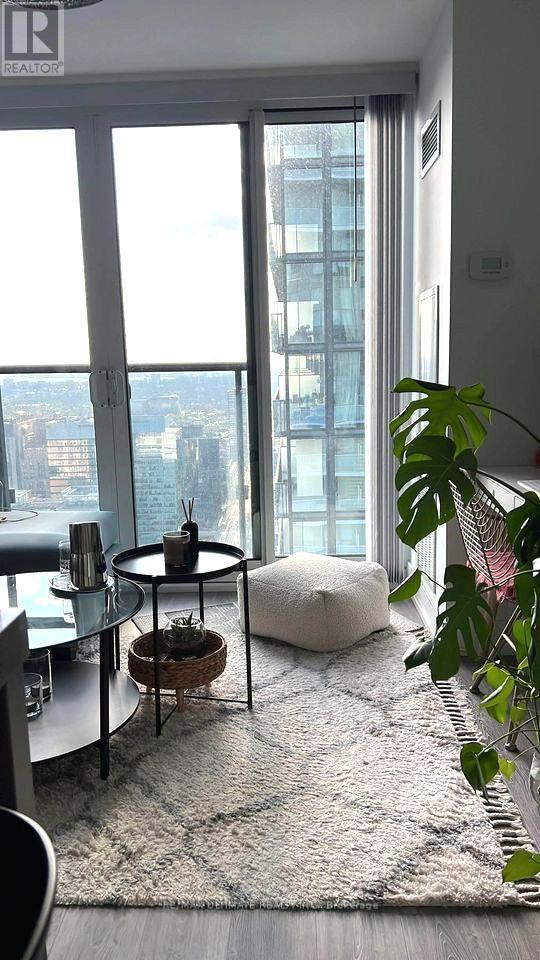 4913 - 7 Grenville Street, Toronto, Ontario  M4Y 0E9 - Photo 5 - C12572710