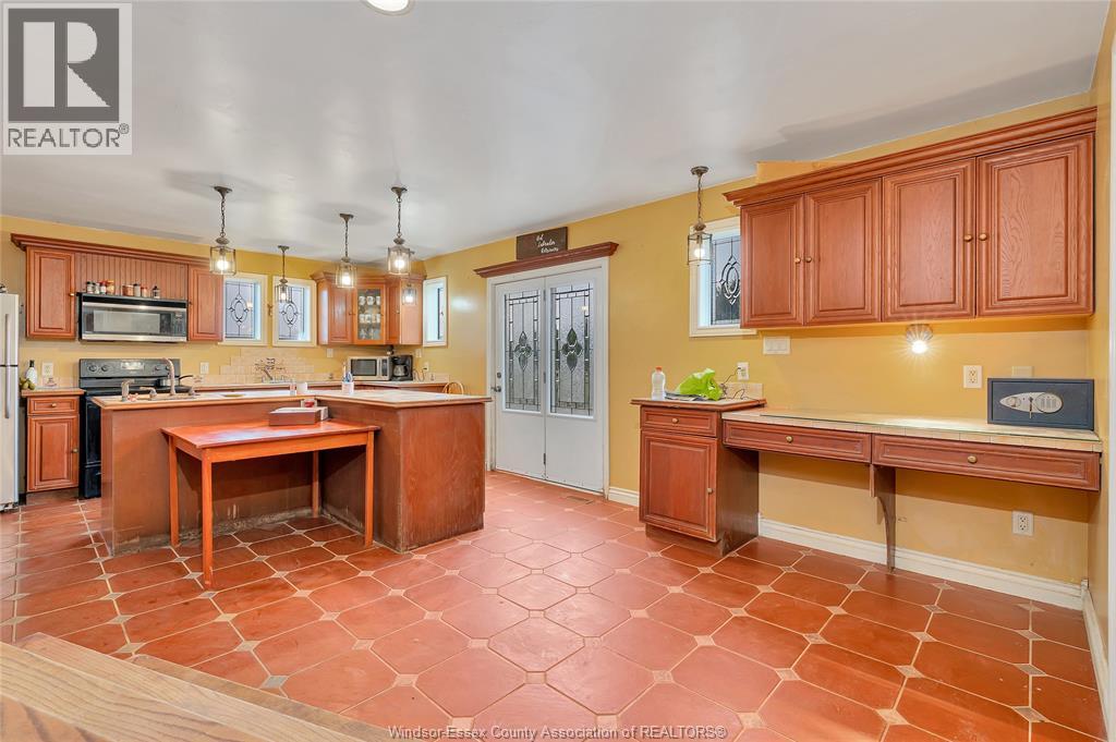 309 South Middle Road, Lakeshore, Ontario N0R 1K0 - Photo 10 - 25029319