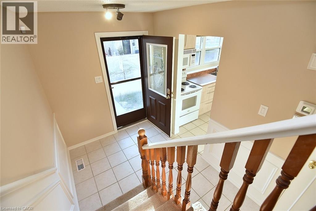 2254 Upper Middle Road Unit# 6, Burlington, Ontario  L7P 2Z9 - Photo 6 - 40743906