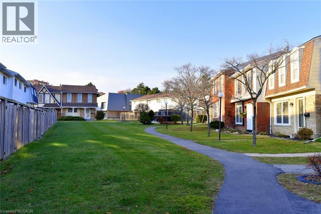 2254 Upper Middle Road Unit# 6, Burlington, Ontario  L7P 2Z9 - Photo 43 - 40743906