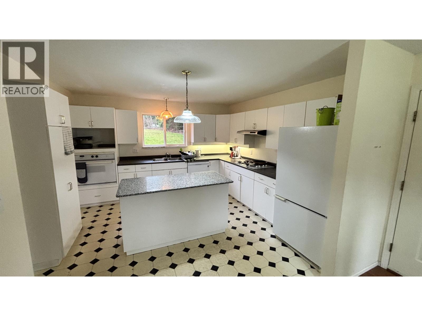 4404 Eby Street, Terrace, British Columbia  V8G 0B3 - Photo 6 - R3069329