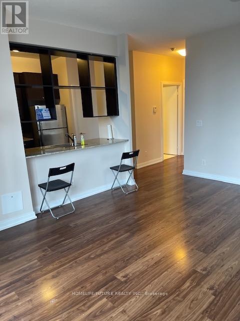 303 - 151 Village Green Square, Toronto, Ontario  M1S 0K5 - Photo 9 - E12572702