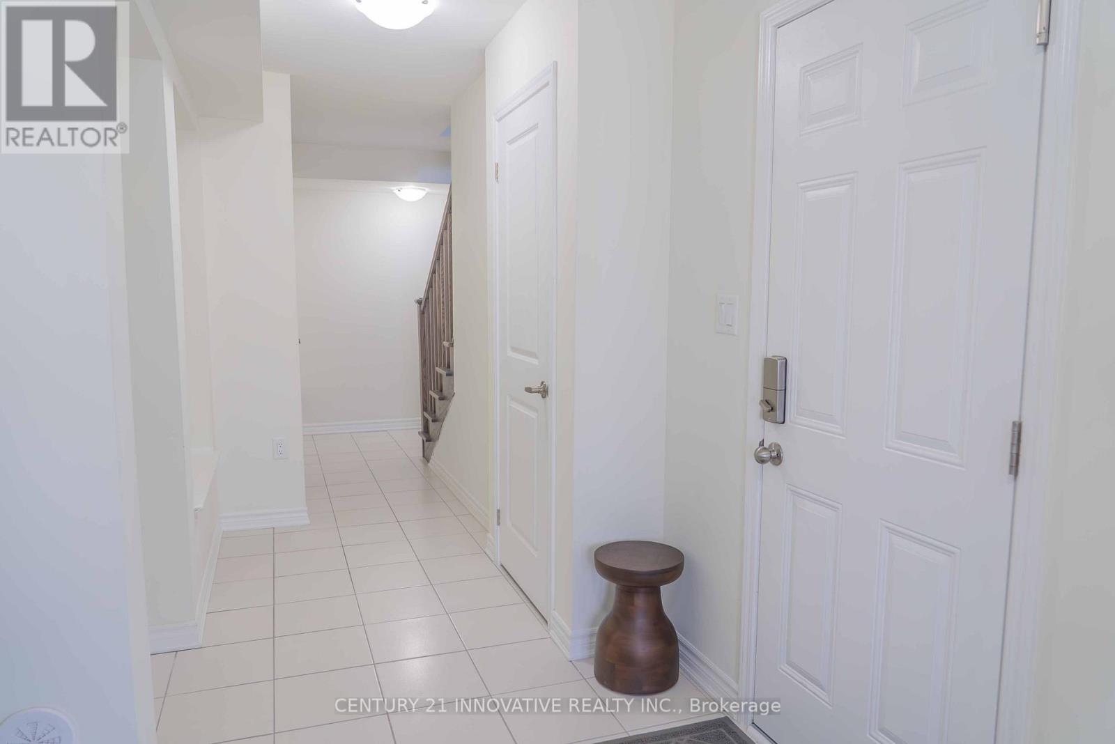 3372 Swordbill Street, Pickering, Ontario  L1X 0N1 - Photo 6 - E12572736