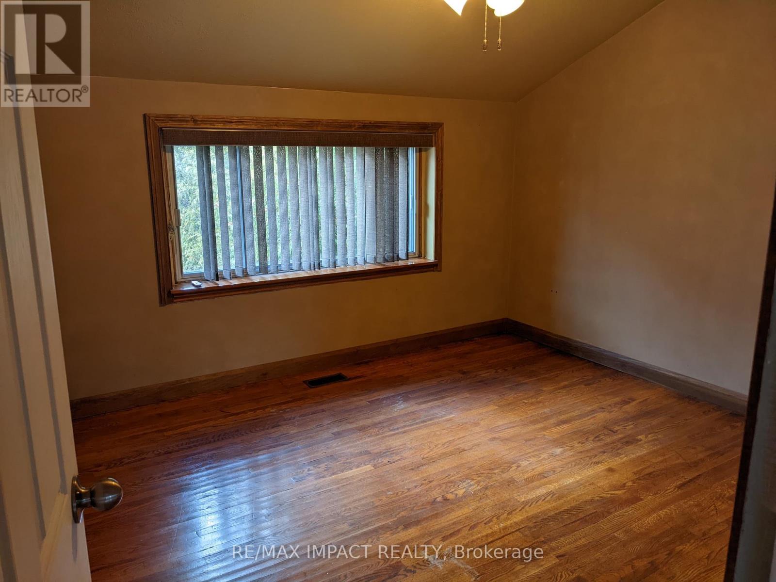 806 Stone Street, Oshawa, Ontario  L1J 1A8 - Photo 9 - E12572760