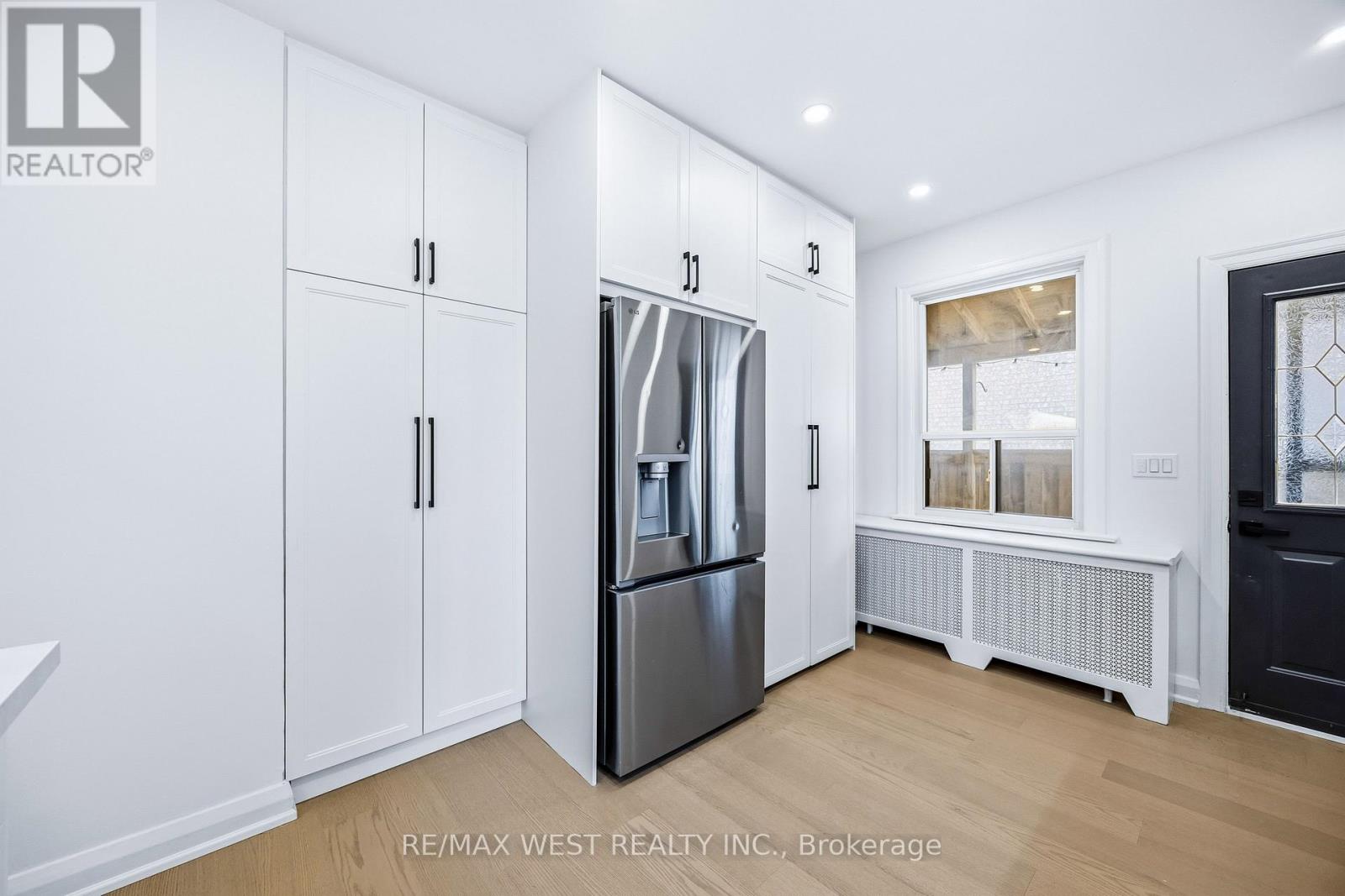 32 Heale Avenue, Toronto, Ontario  M1N 3X7 - Photo 13 - E12572794