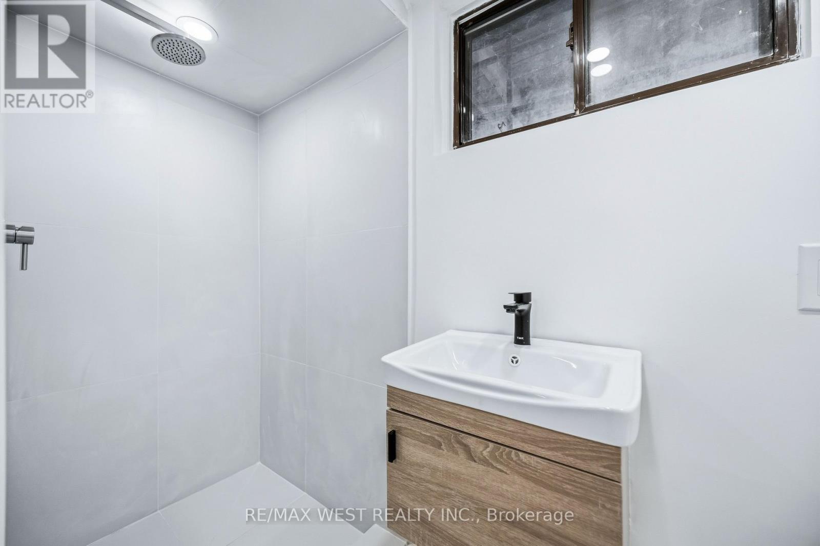 32 Heale Avenue, Toronto, Ontario  M1N 3X7 - Photo 28 - E12572794