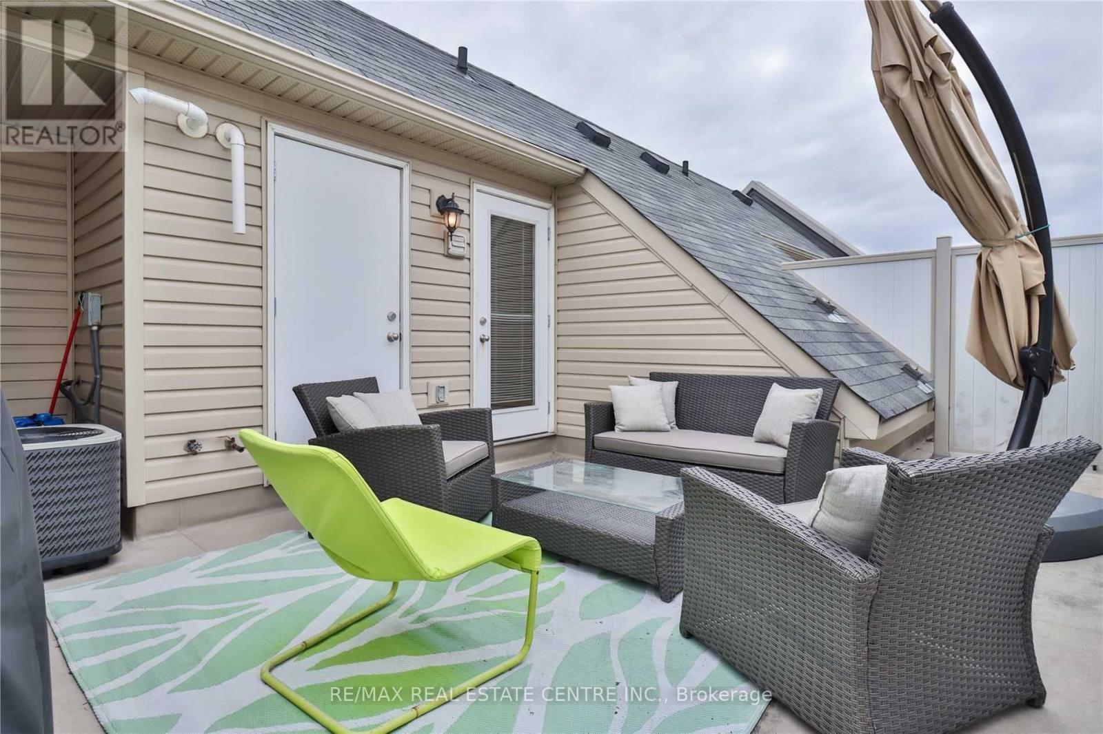 5 - 823 Dundas Road E, Toronto, Ontario  M4M 1P9 - Photo 26 - E12572832