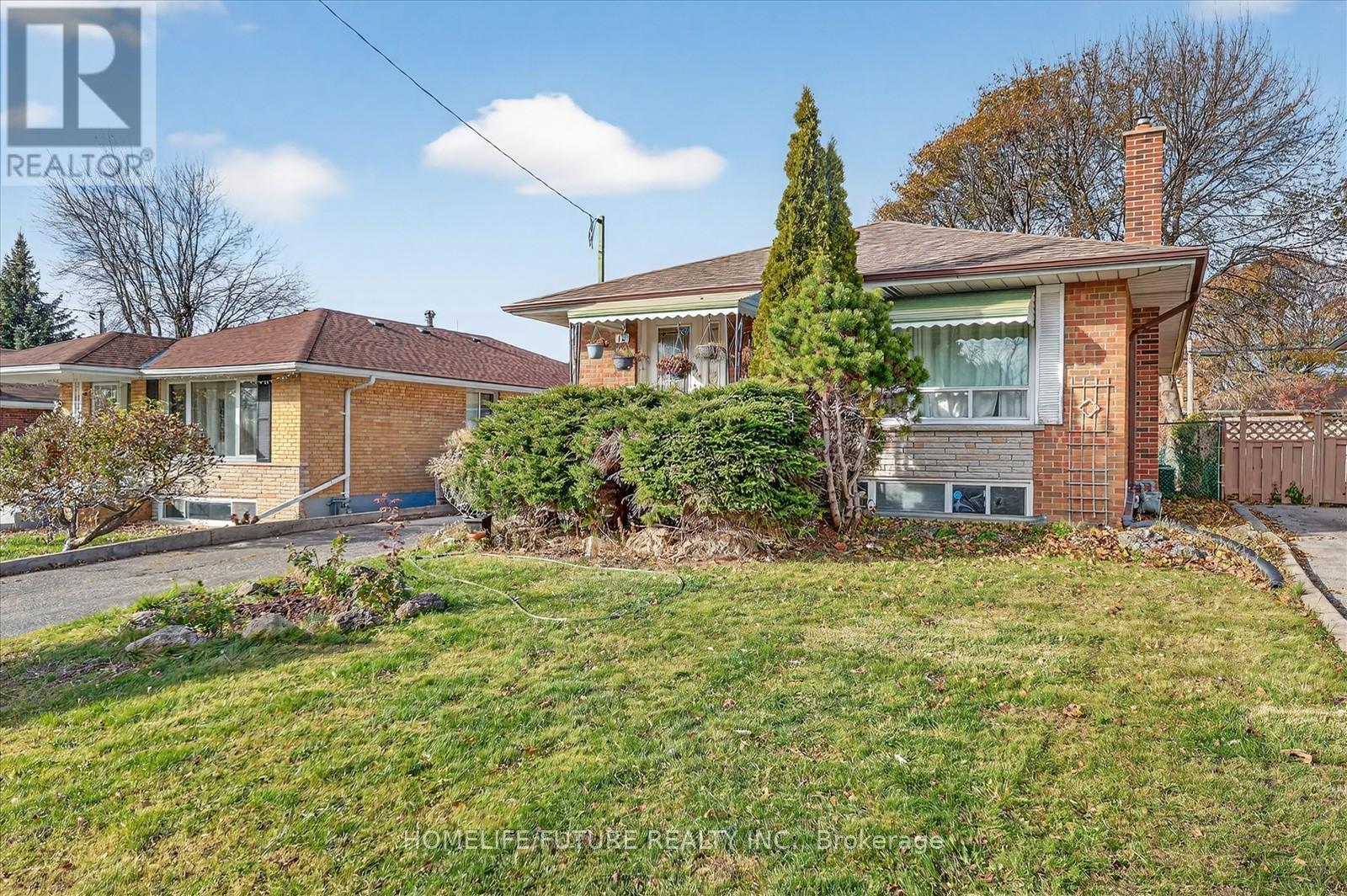 Bsmt - 10 Woolwick Drive, Toronto, Ontario  M1H 2J1 - Photo 2 - E12572842