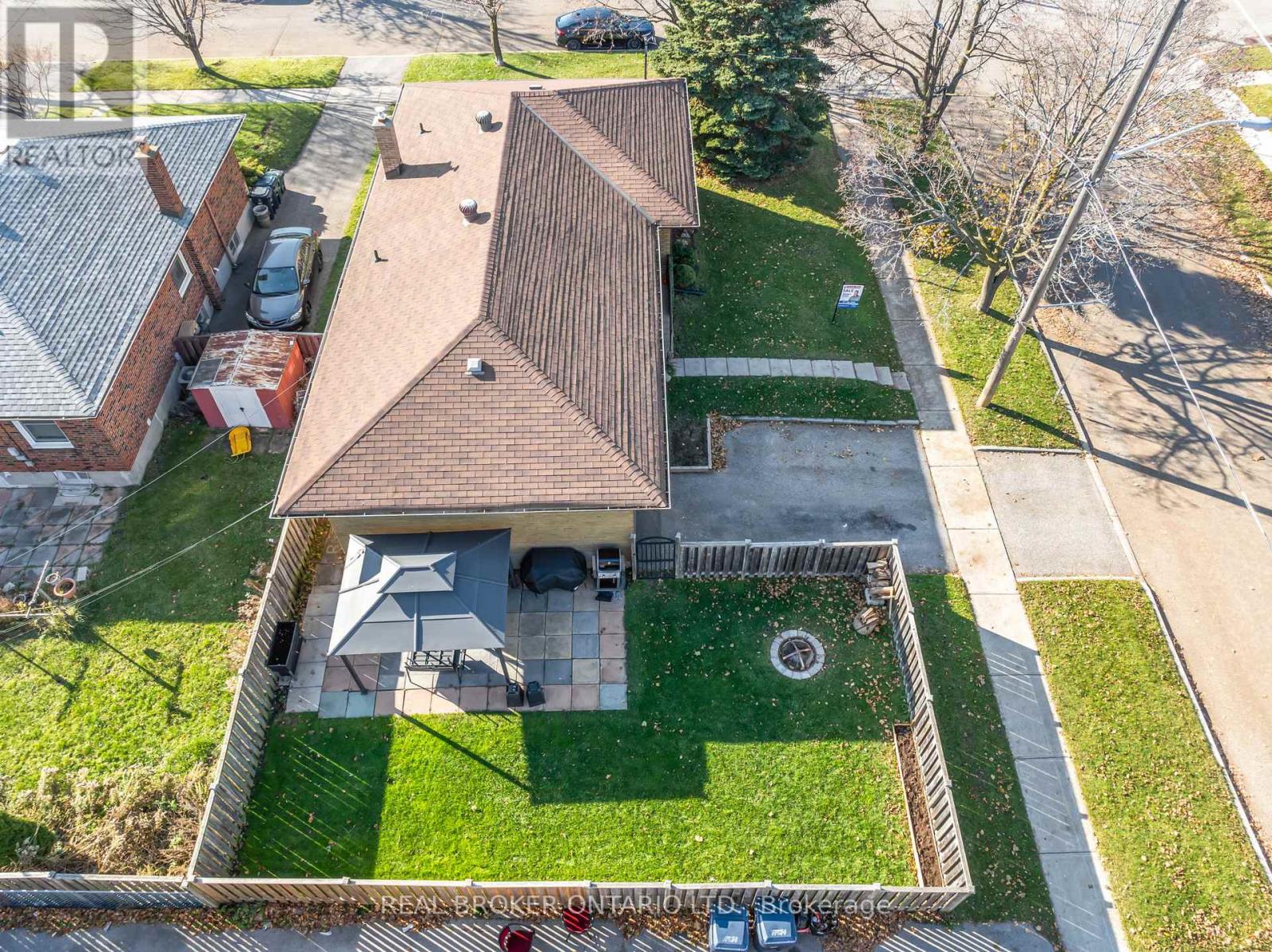 32 Kim Court, Toronto, Ontario  M1K 3R6 - Photo 13 - E12572864