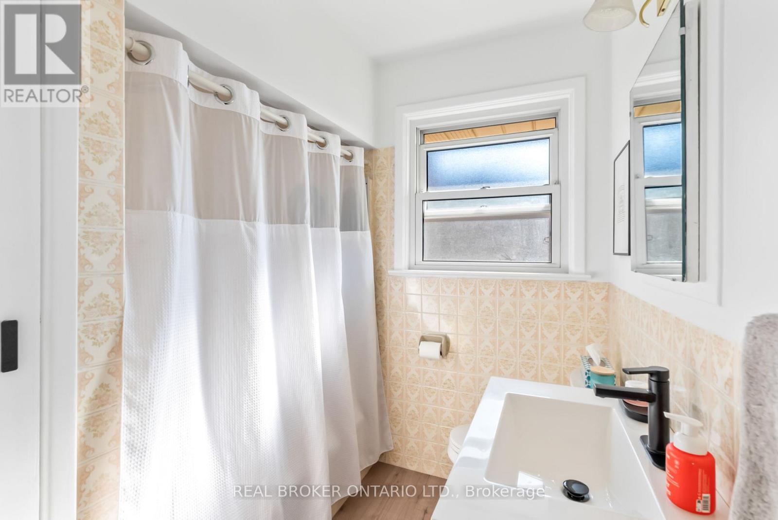 32 Kim Court, Toronto, Ontario  M1K 3R6 - Photo 34 - E12572864