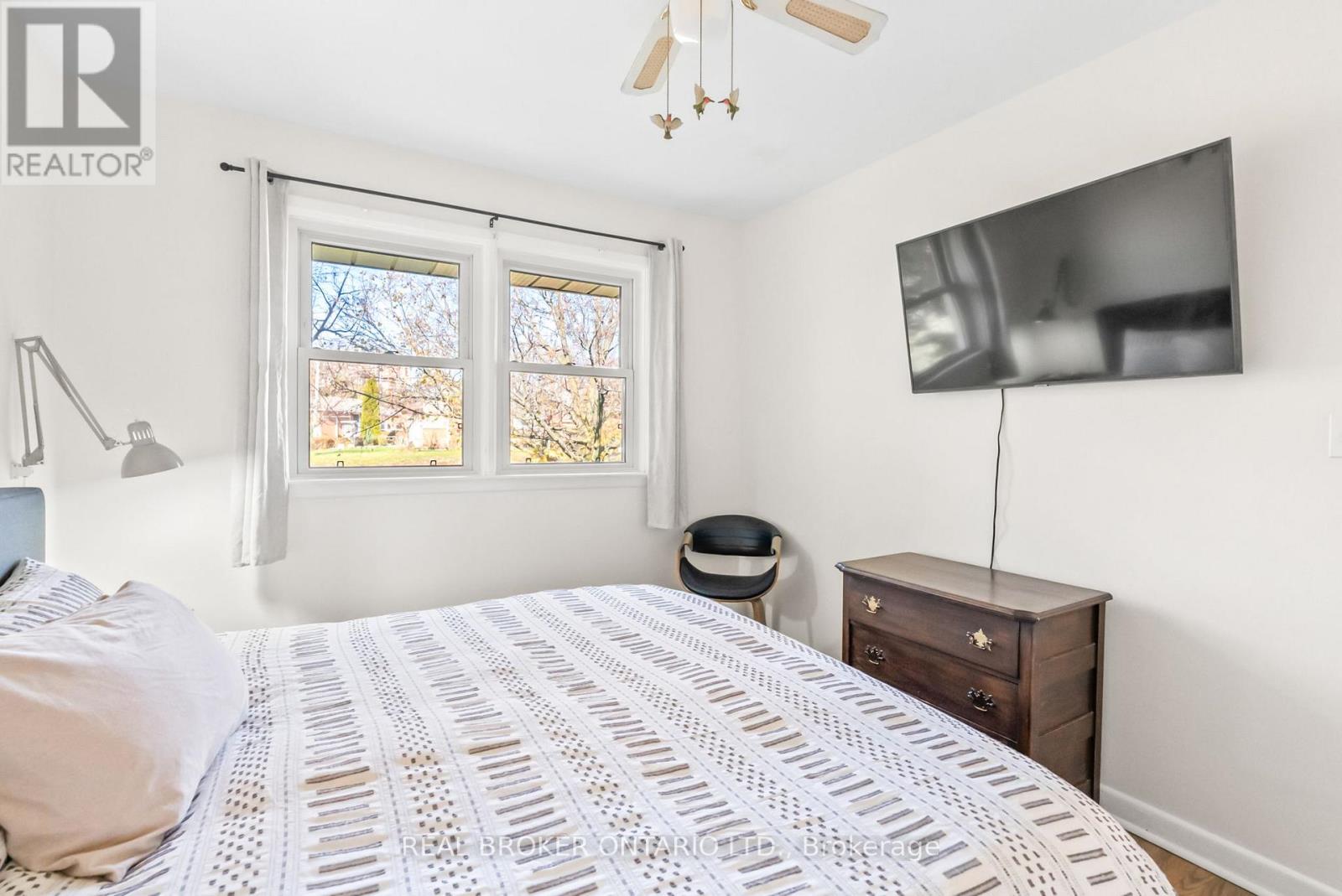 32 Kim Court, Toronto, Ontario  M1K 3R6 - Photo 39 - E12572864