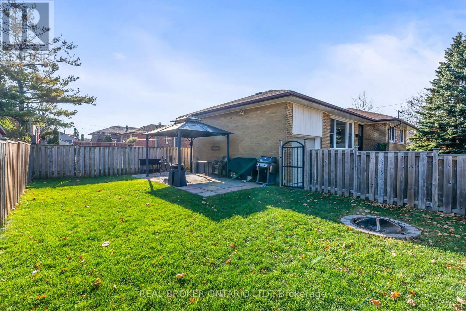 32 Kim Court, Toronto, Ontario  M1K 3R6 - Photo 49 - E12572864