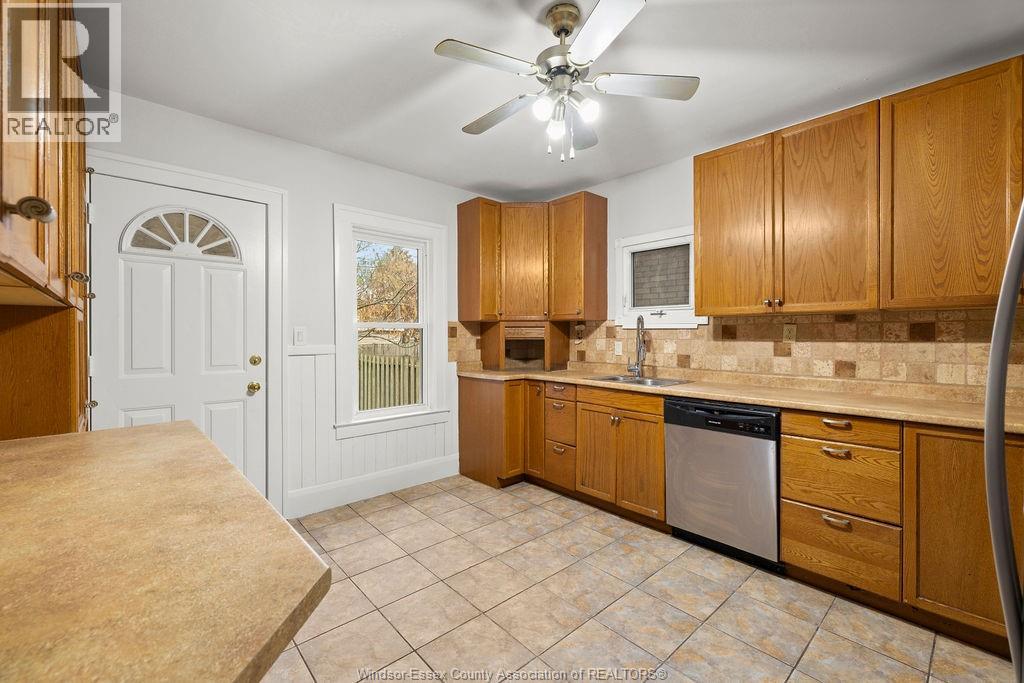 1060 Lawrence Road, Windsor, Ontario N8Y 3Z8 - Photo 13 - 25029480