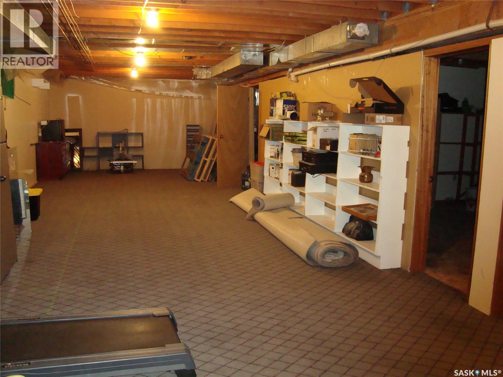 105 4th Avenue W, Kyle, Saskatchewan  S0L 1T0 - Photo 28 - SK024611