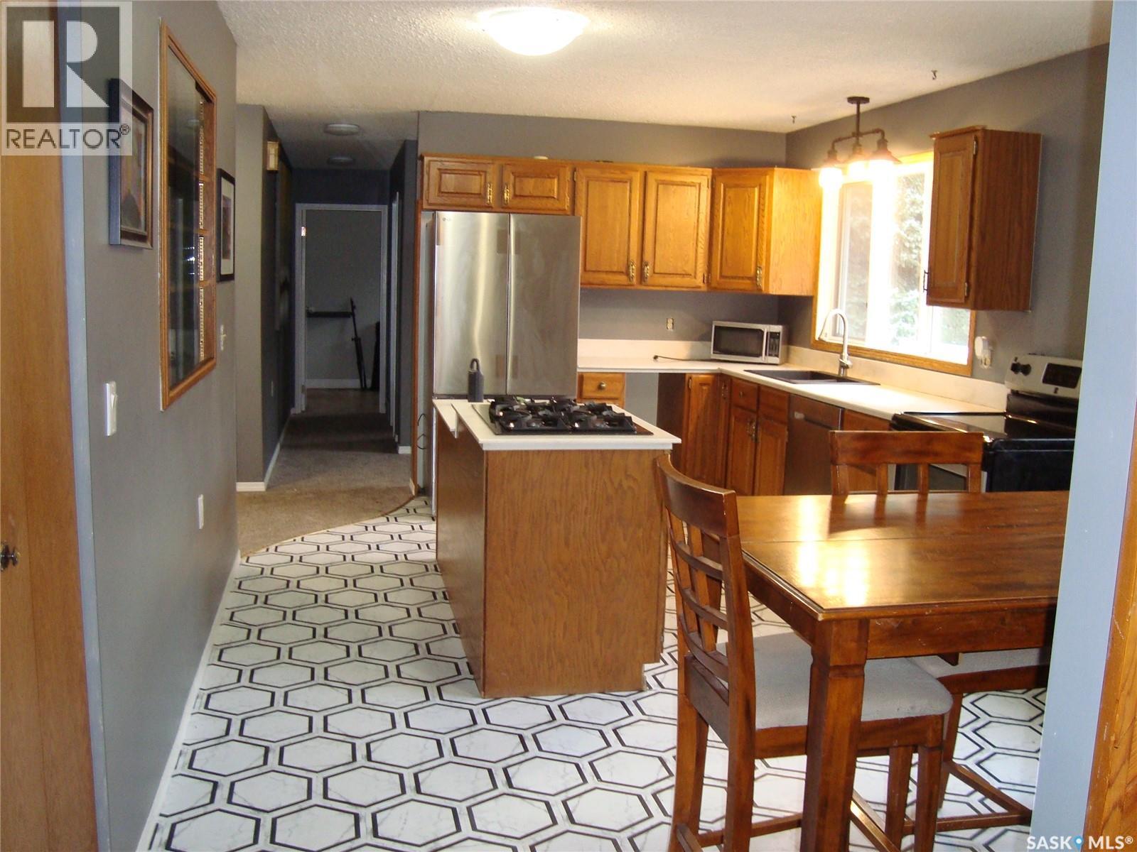 105 4th Avenue W, Kyle, Saskatchewan  S0L 1T0 - Photo 6 - SK024611