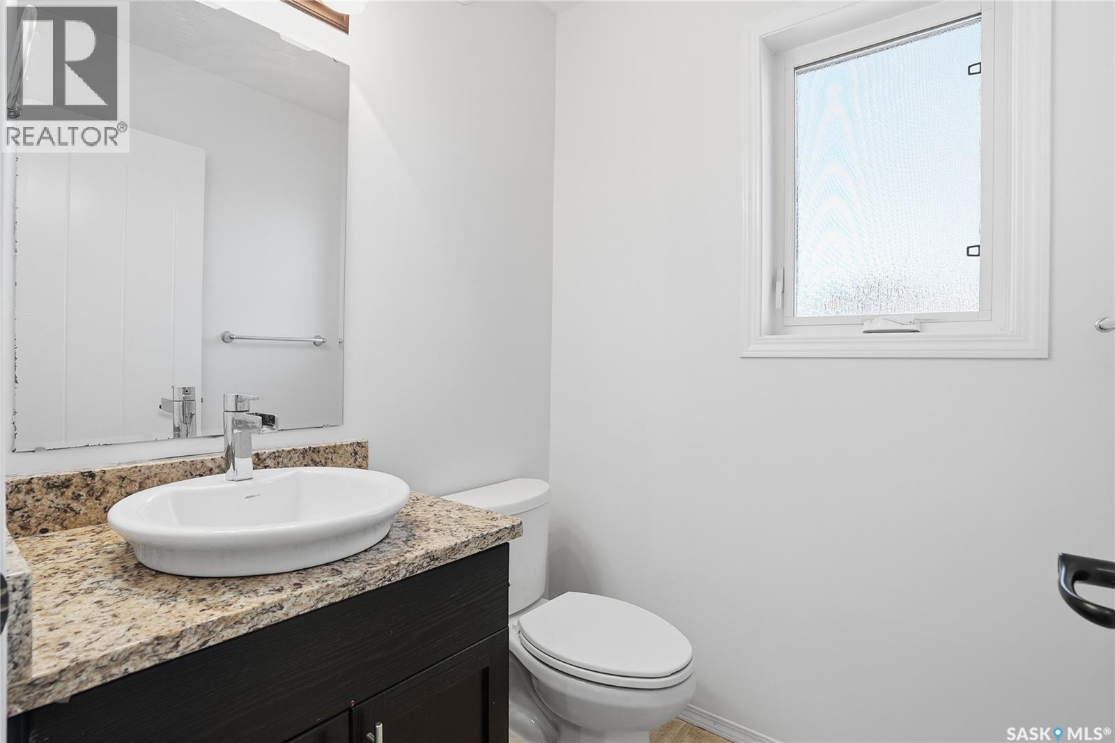 514 Klassen Crescent, Saskatoon, Saskatchewan  S7R 0G2 - Photo 8 - SK024603