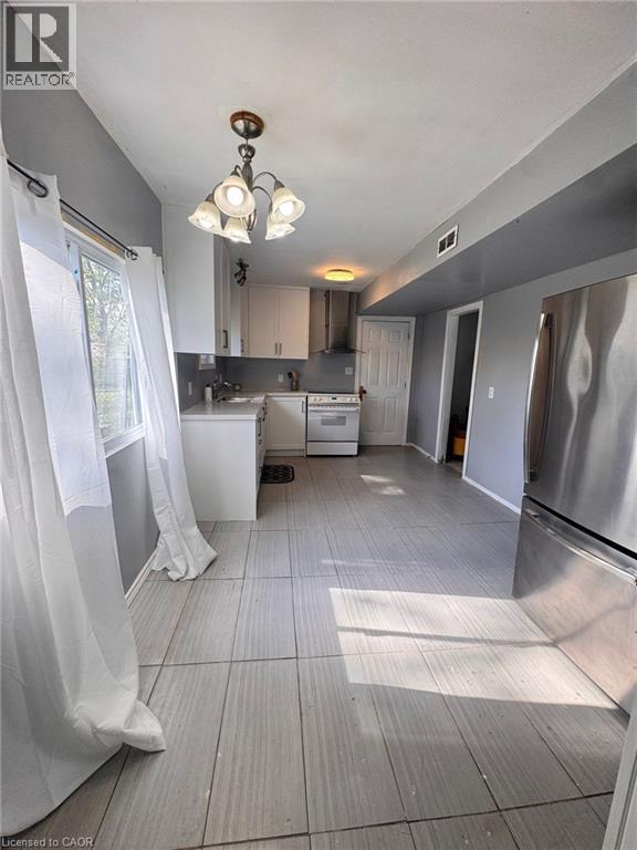 495 Grandview Road, Fort Erie, Ontario L2A 4T7 - Photo 5 - 40779308