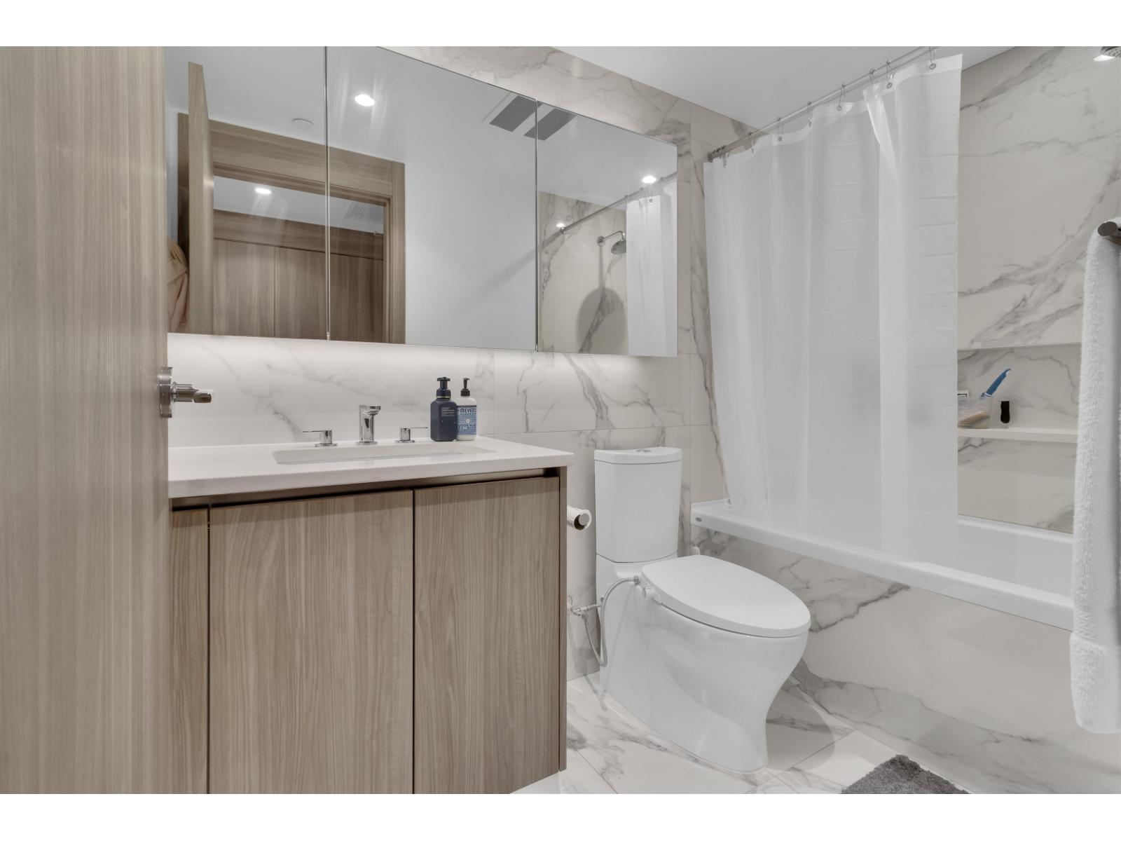 3701 9887 Whalley Boulevard, Surrey, British Columbia  V3T 0P4 - Photo 12 - R3069067