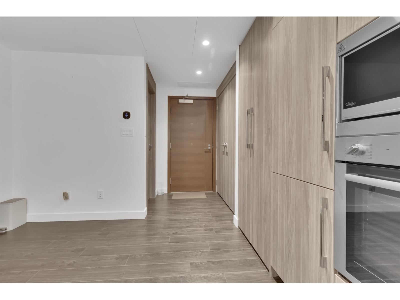 3701 9887 Whalley Boulevard, Surrey, British Columbia  V3T 0P4 - Photo 7 - R3069067