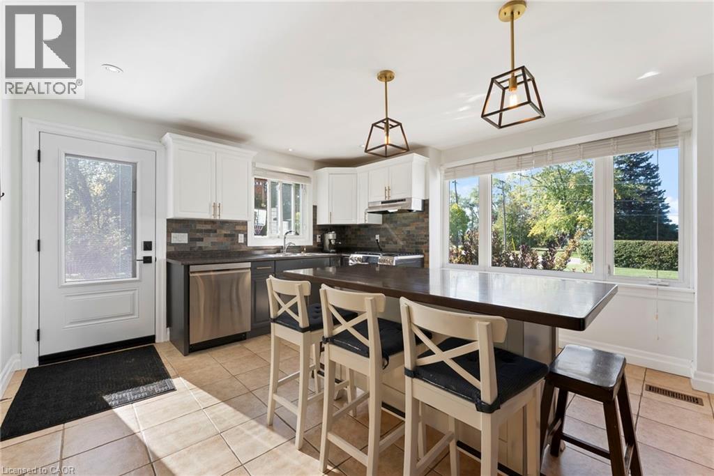 374 Sydenham Road, Hamilton, Ontario  L9H 5E2 - Photo 10 - 40779960