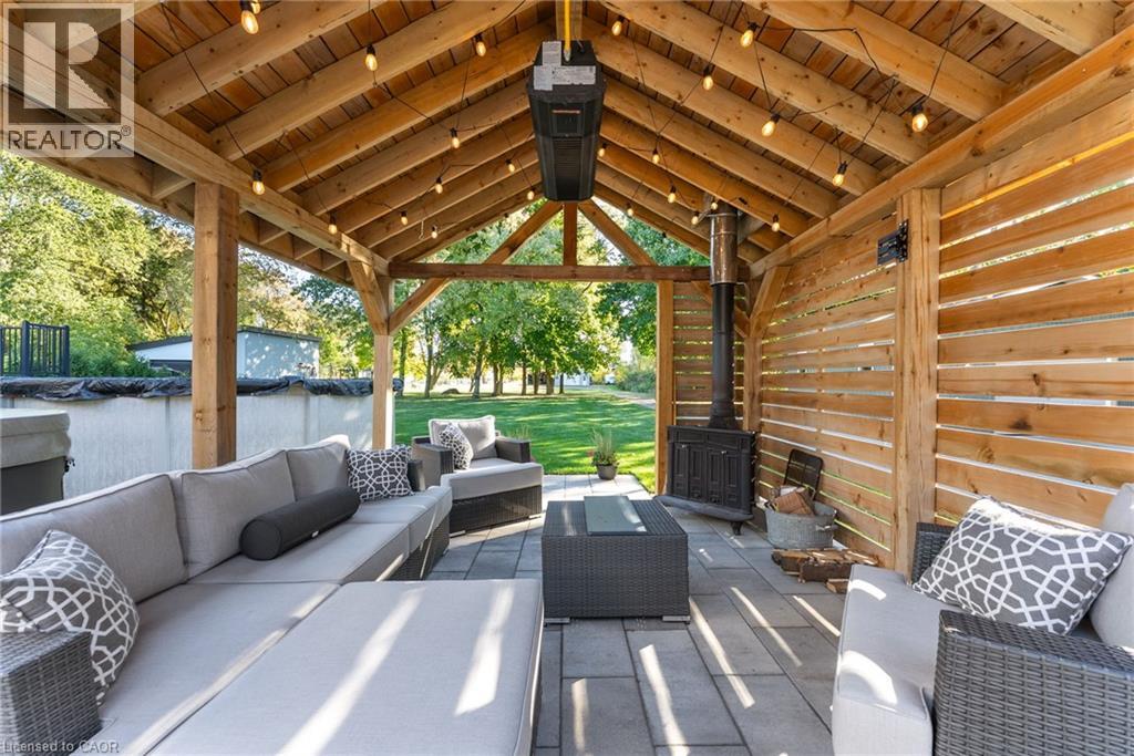 374 Sydenham Road, Hamilton, Ontario  L9H 5E2 - Photo 37 - 40779960