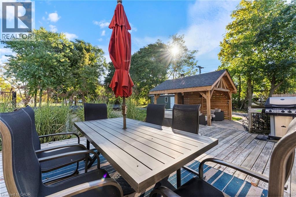 374 Sydenham Road, Hamilton, Ontario  L9H 5E2 - Photo 35 - 40779960