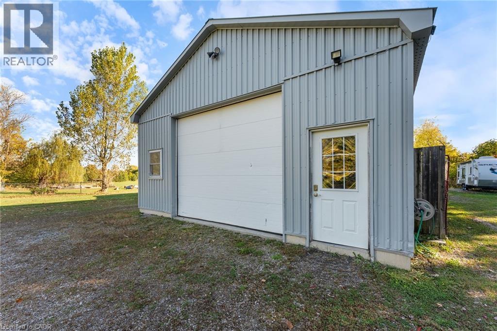 374 Sydenham Road, Hamilton, Ontario  L9H 5E2 - Photo 42 - 40779960