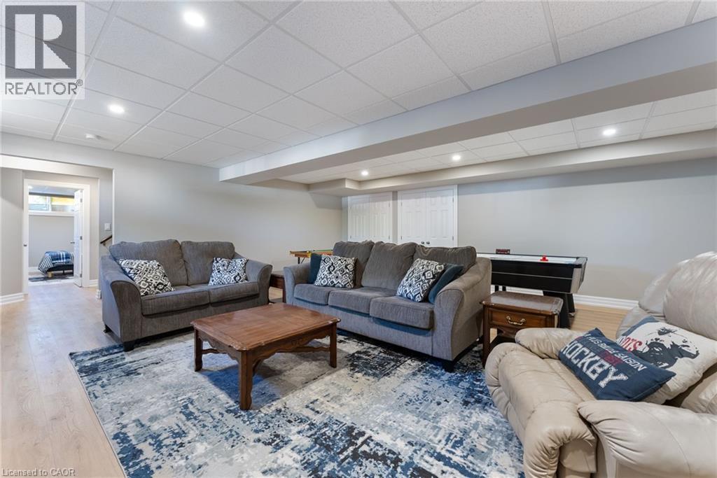 374 Sydenham Road, Hamilton, Ontario  L9H 5E2 - Photo 26 - 40779960