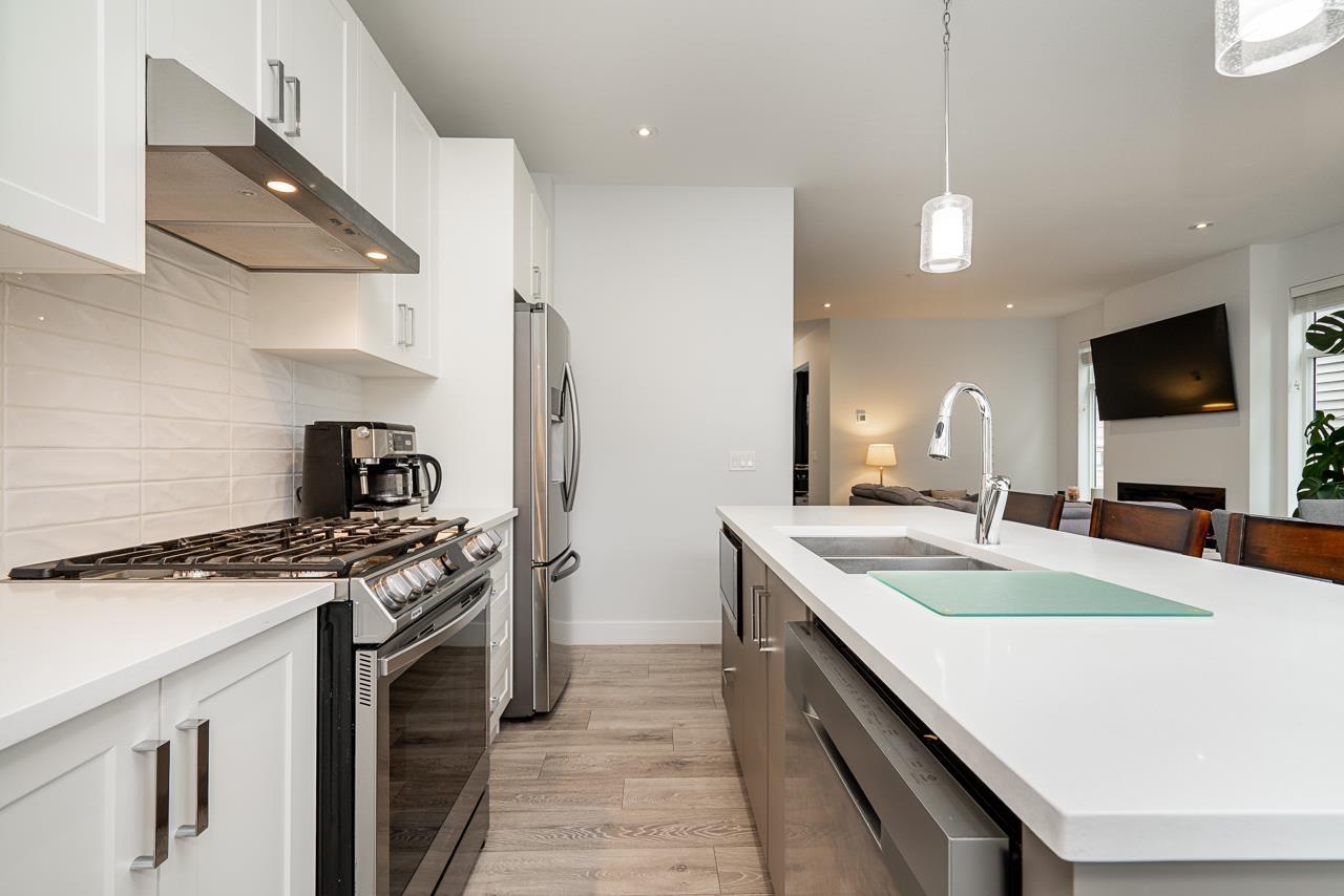 20498 78 Avenue, Langley, British Columbia  V2Y 4K3 - Photo 8 - R3069610