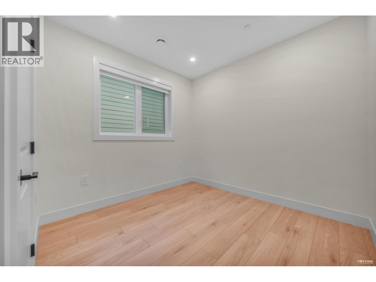 3 3090 Vanness Avenue, Vancouver, British Columbia  V5R 5A1 - Photo 17 - R3061131