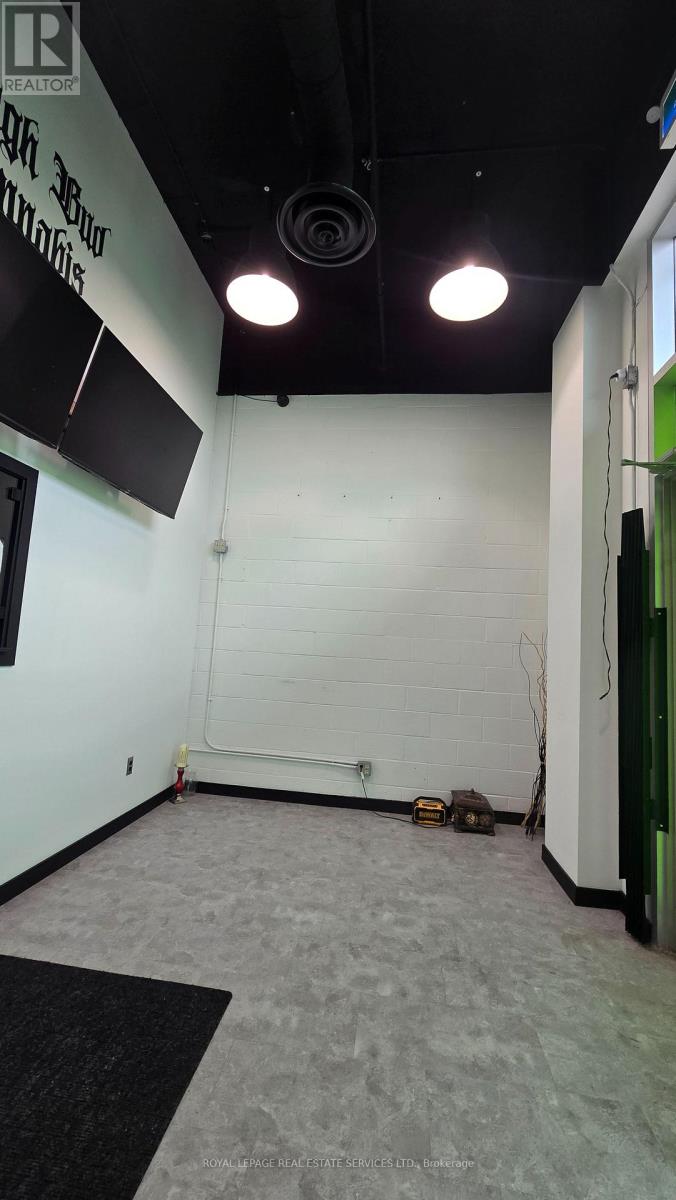 14 B - 1235 Bayly Street, Pickering, Ontario L1W 0A6 - Photo 2 - E12546450