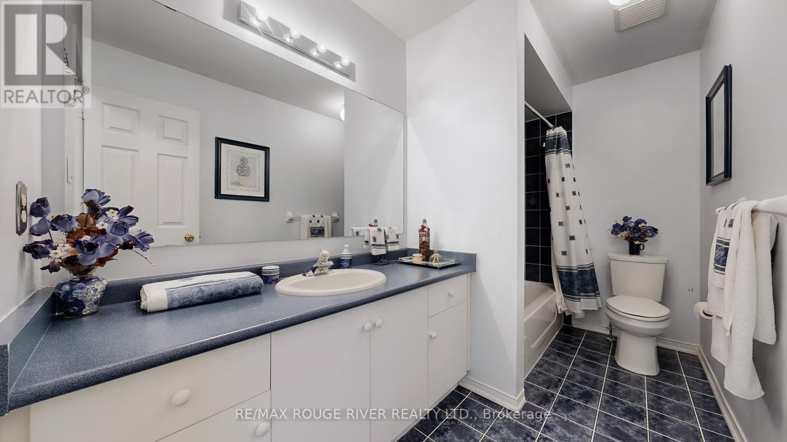 24 Adenmore Road, Toronto, Ontario M1C 5B4 - Photo 18 - E12572126