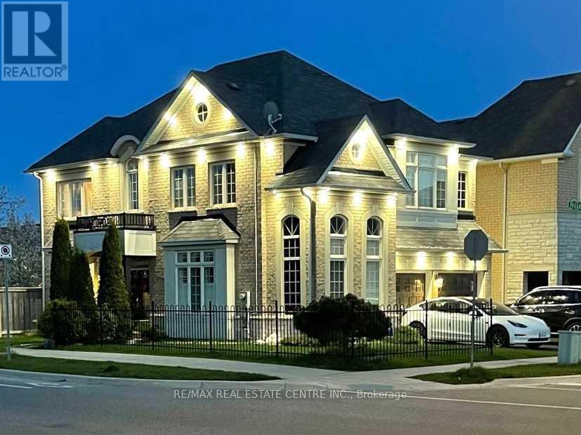 4230 Fuller Crescent, Burlington, Ontario  L7M 0M4 - Photo 3 - W12447457