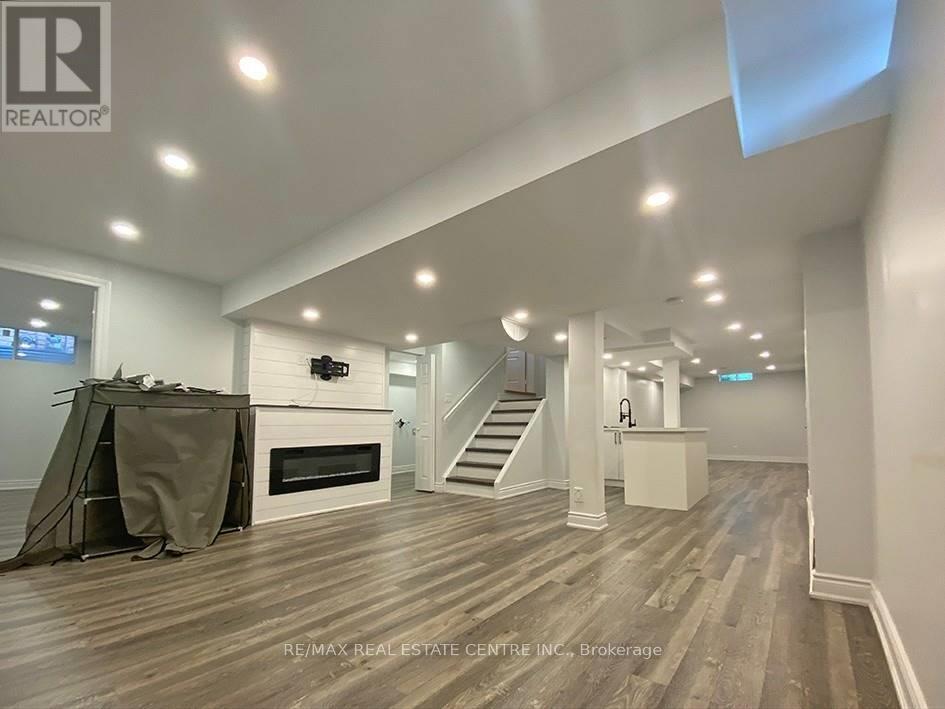 4230 Fuller Crescent, Burlington, Ontario  L7M 0M4 - Photo 28 - W12447457