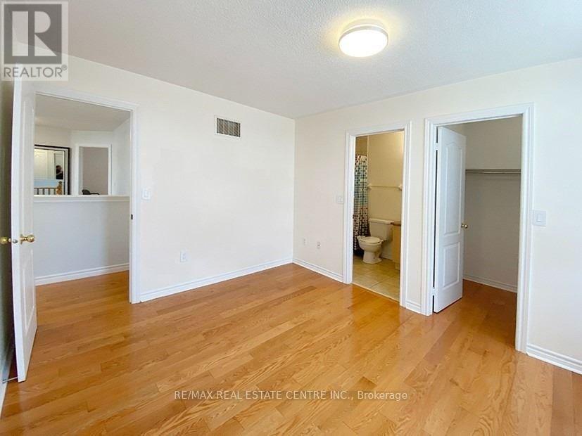 4230 Fuller Crescent, Burlington, Ontario  L7M 0M4 - Photo 19 - W12447457