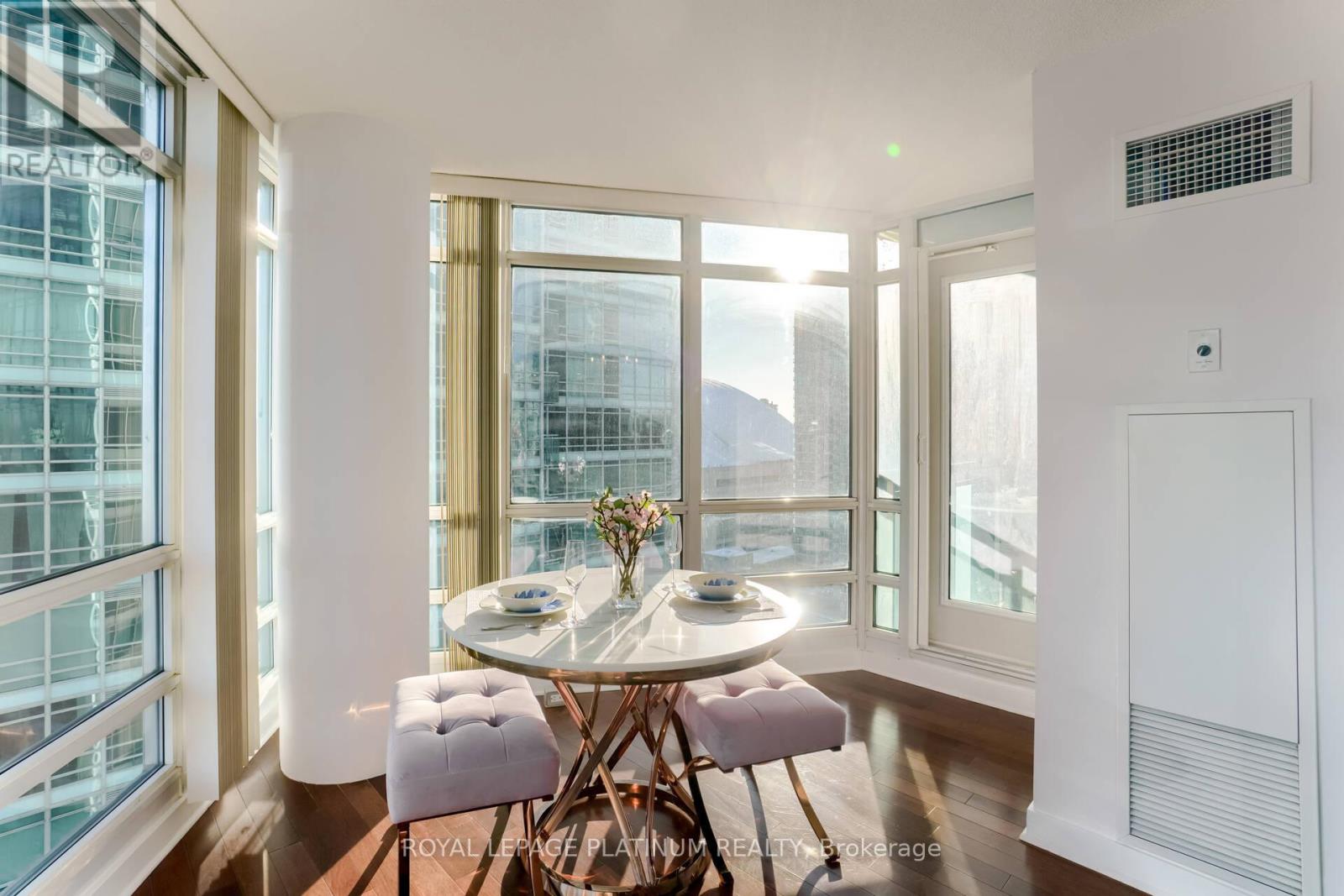 2309 - 397 Front Street W, Toronto, Ontario  M5V 3S1 - Photo 8 - C12555070