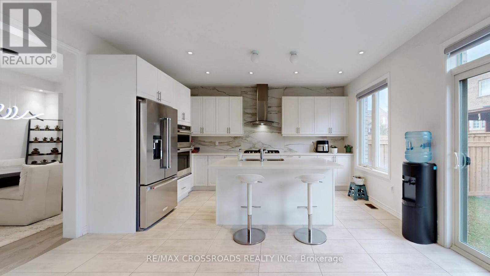 234 Wesmina Avenue, Whitchurch-Stouffville, Ontario  L4A 5C2 - Photo 11 - N12572792