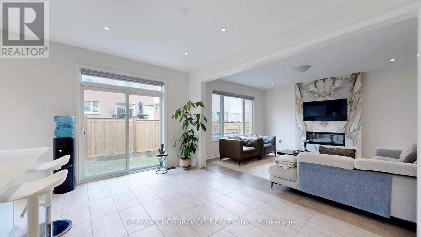 234 Wesmina Avenue, Whitchurch-Stouffville, Ontario  L4A 5C2 - Photo 17 - N12572792