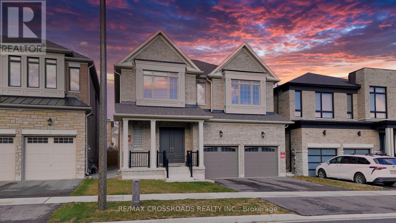 234 Wesmina Avenue, Whitchurch-Stouffville, Ontario  L4A 5C2 - Photo 2 - N12572792