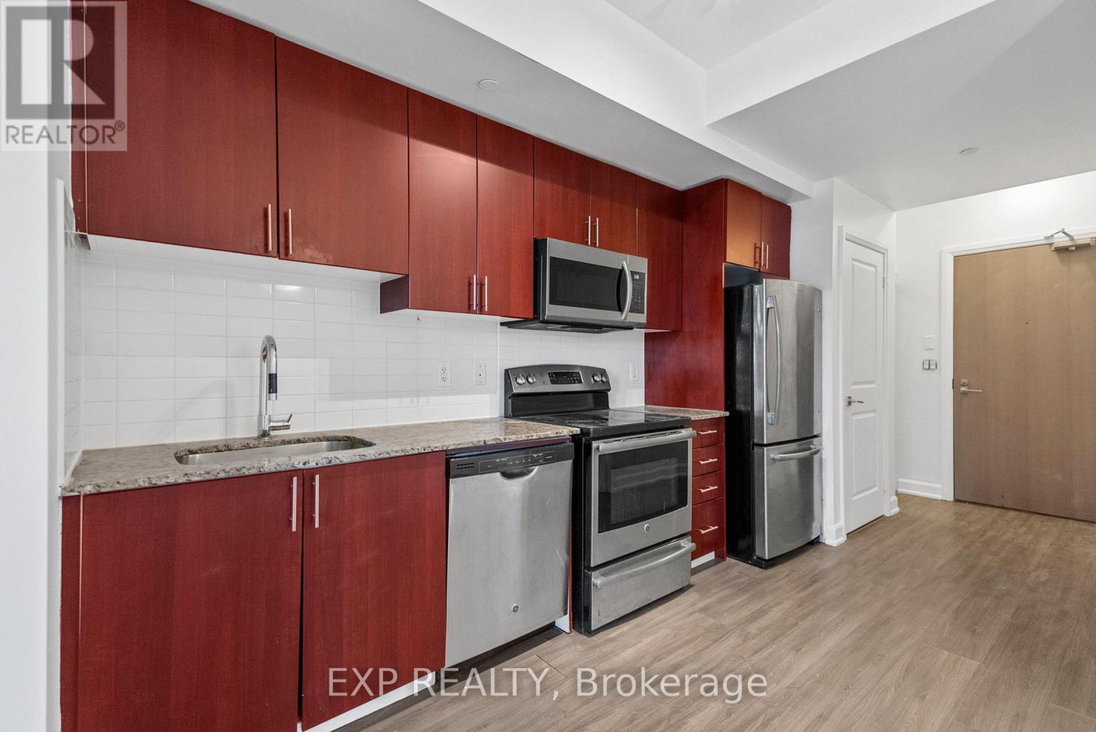 1011 - 7167 Yonge Street, Markham, Ontario  L3T 0E1 - Photo 7 - N12572800