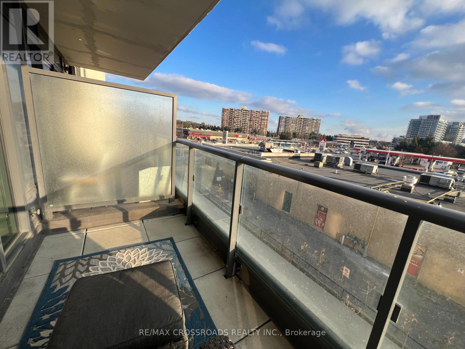 202 - 9618 Yonge Street, Richmond Hill, Ontario  L4C 0X5 - Photo 19 - N12572836