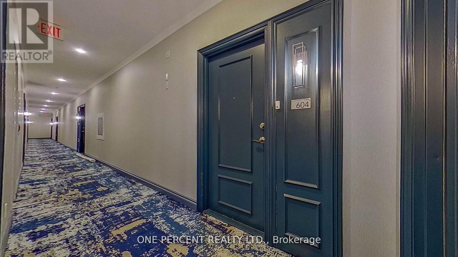 604 - 33 Ellen Street, Barrie, Ontario  L4N 6E9 - Photo 33 - S12572776