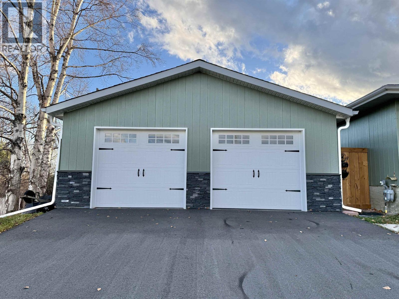 1350 Picard Avenue, Quesnel, British Columbia  V2J 1P7 - Photo 3 - R3069650