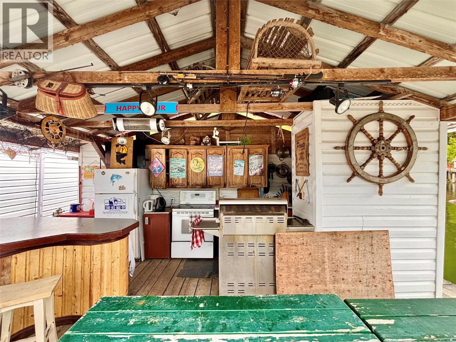 3614 Lumby Mabel Lake Road, Lumby, British Columbia  V0E 2G6 - Photo 24 - 10369914